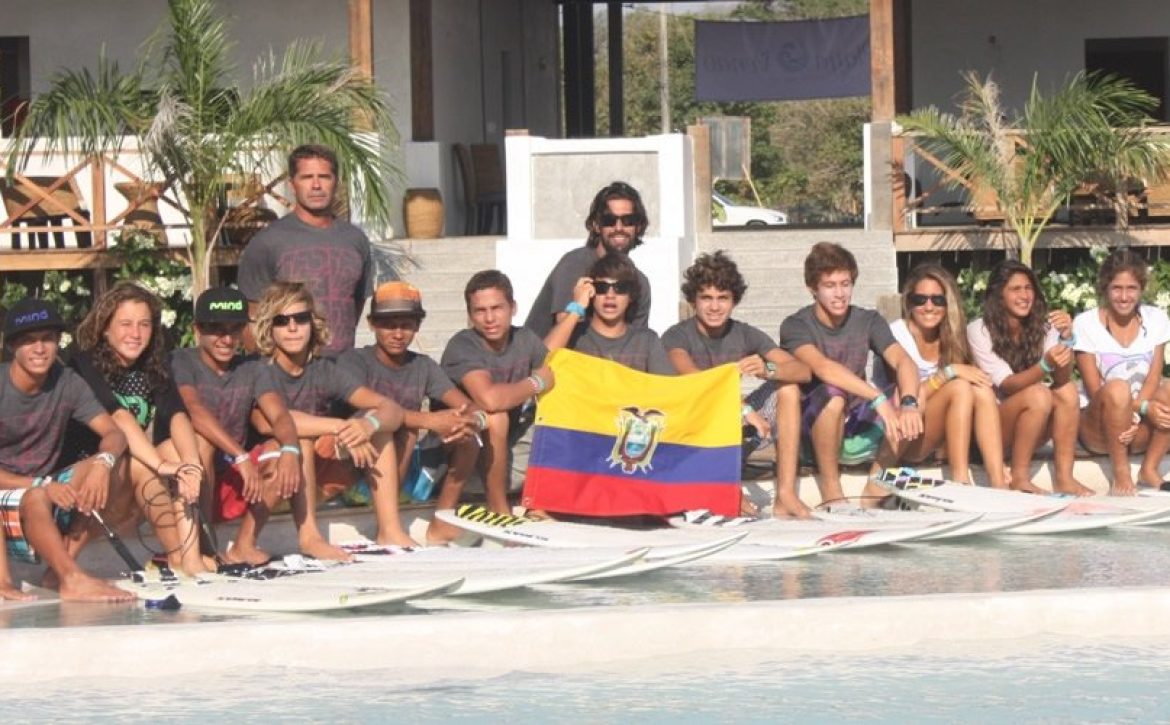 selección de Surf para mundial junior panama