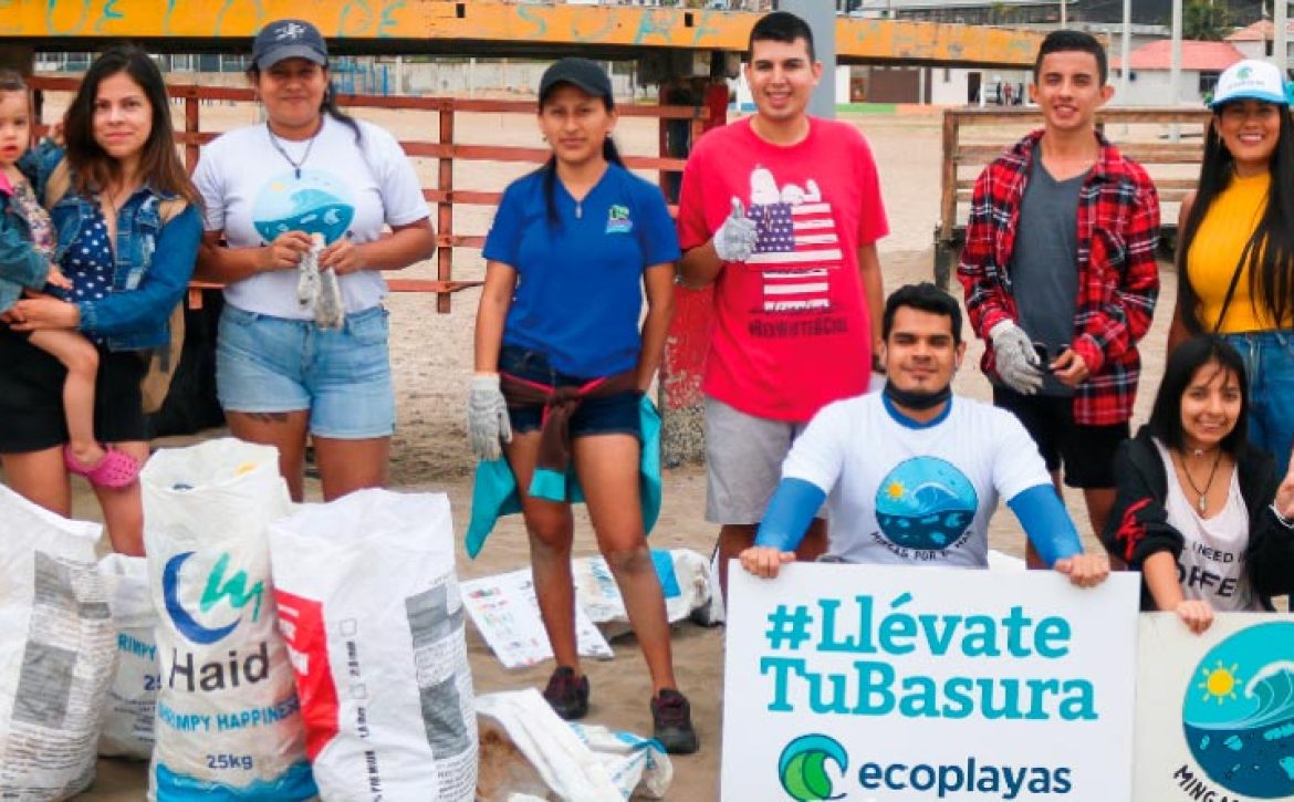 EcoPlayas retira 46.29 libras de basura de la Playa El Murciélago - Manta